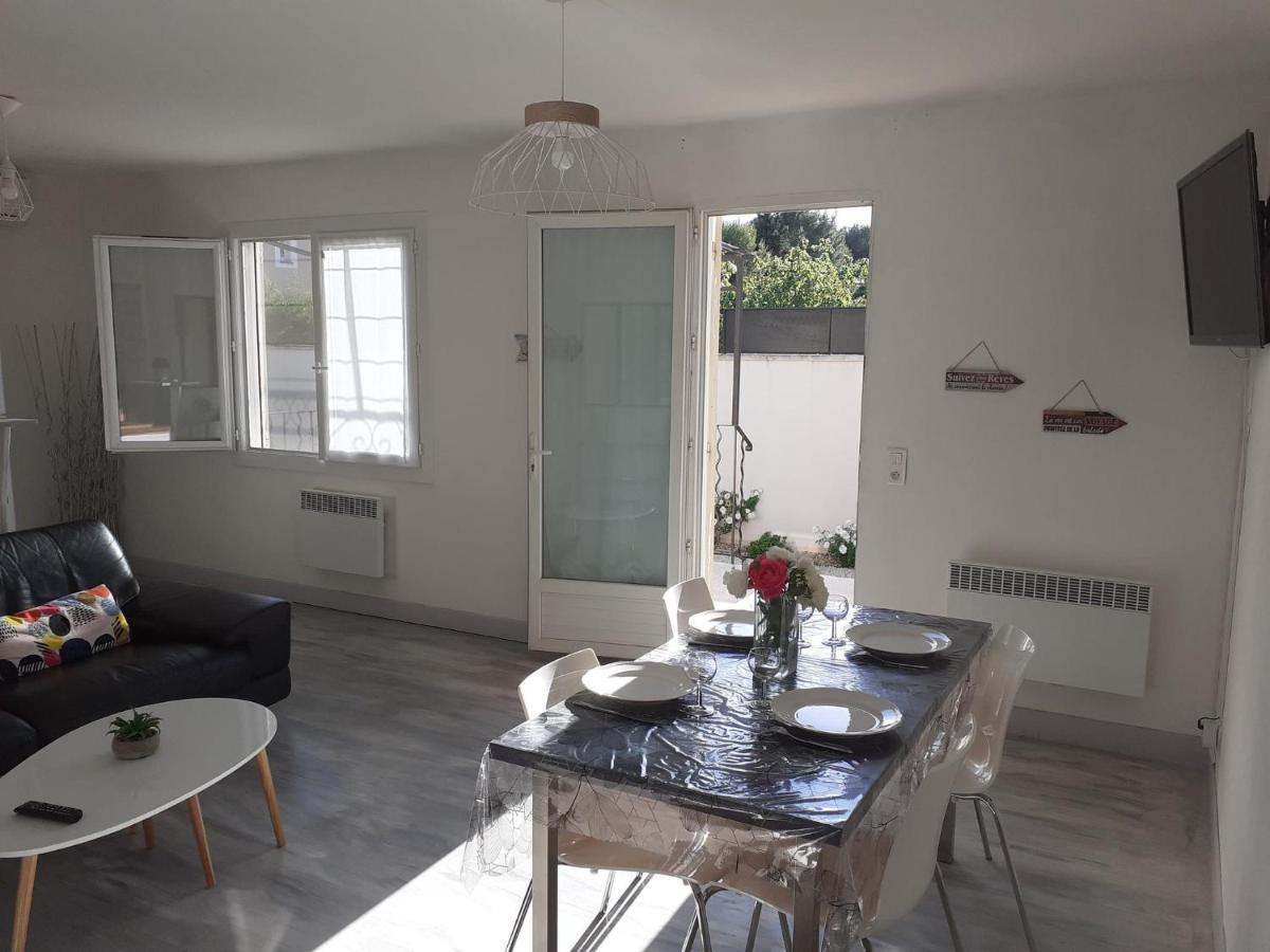 La Maison De Manon, 4-5Personnes, 75M2, Centre Village Avec Piscine Privee Мосан ле Алпил Екстериор снимка