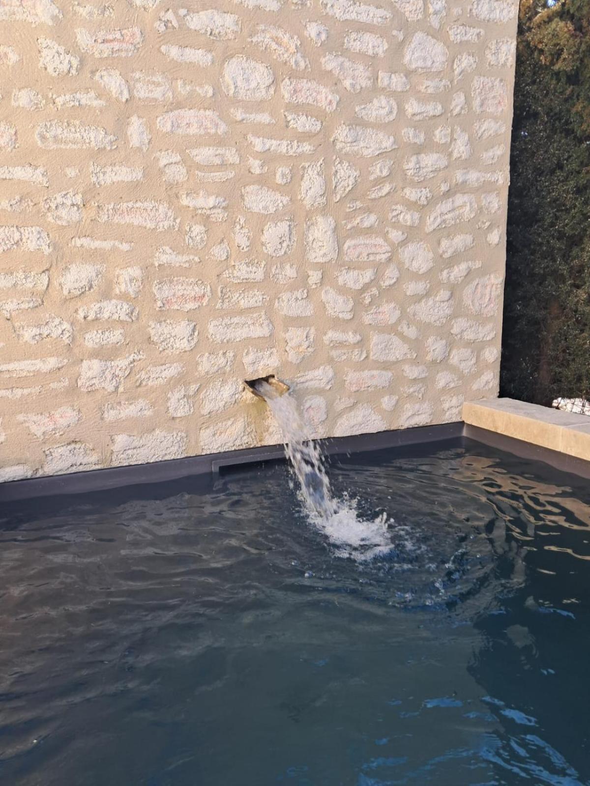 La Maison De Manon, 4-5Personnes, 75M2, Centre Village Avec Piscine Privee Мосан ле Алпил Екстериор снимка